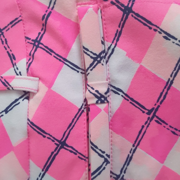 Lilly Pulitzer Fairway Performance Shorts Pink Tropics Glow & Flow Argyle - Picture 15 of 16